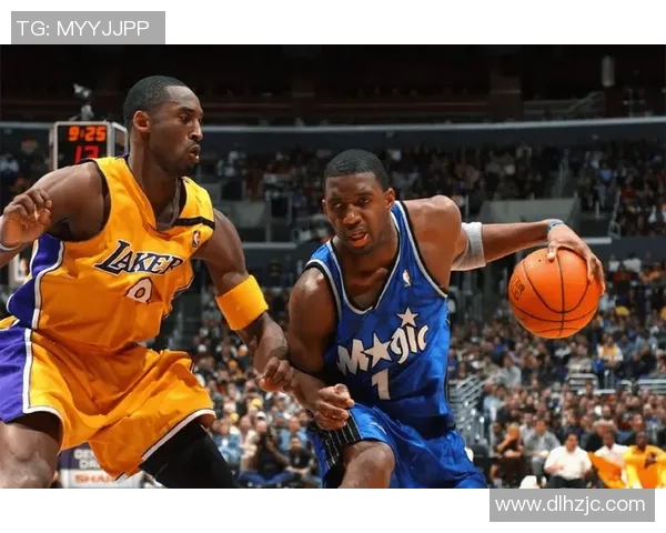 2002年科比与麦迪的巅峰对决揭示了NBA传奇球员的竞争魅力与篮球艺术